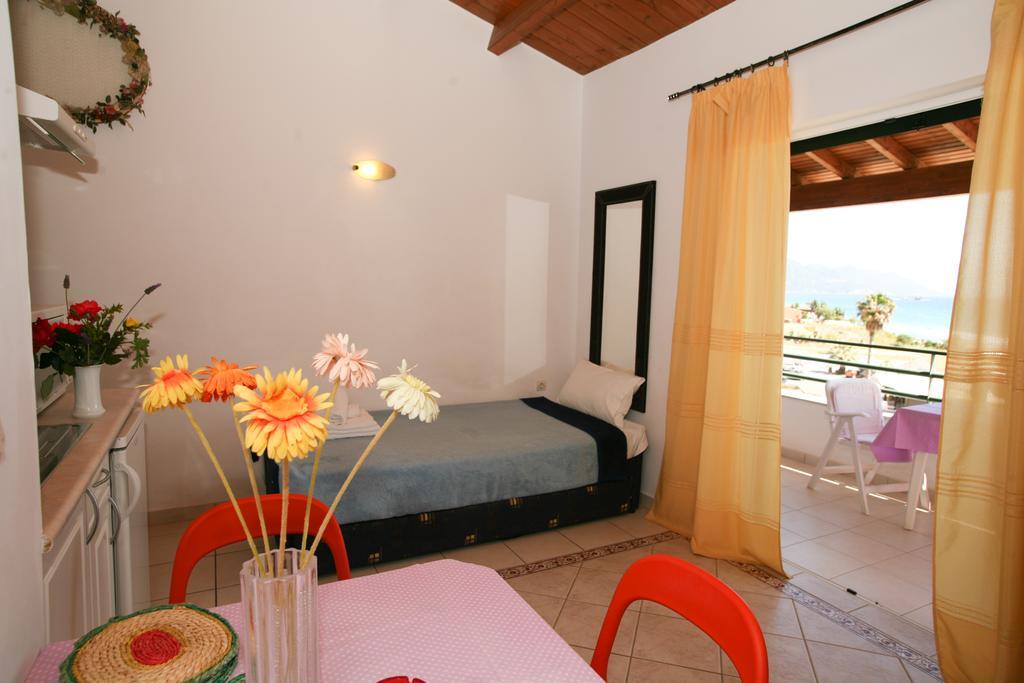 Glyfada Gorgona Apartments Exterior photo